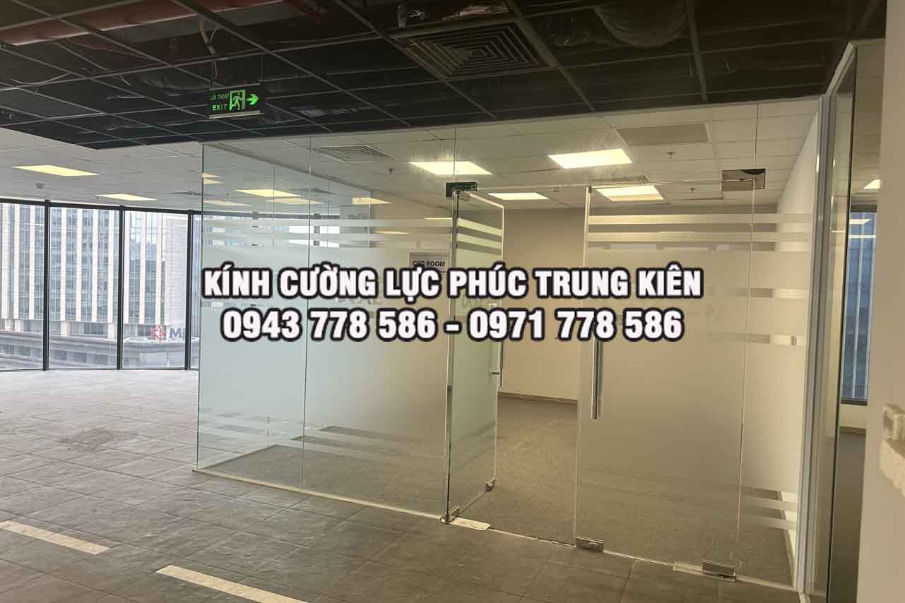 van-chuyen-kinh-chuyen-dung